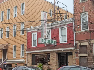 How to find delicious eats in Williamsburg at any price level