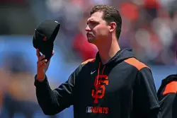 SF Giants option Hjelle to Triple-A, recall Carson Seymour from Sacramento