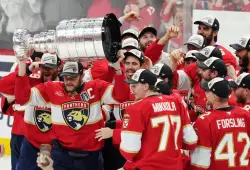 Back-to-back Cats: Panthers repeat as Stanley Cup champions by beating the Oilers in 6 games