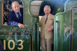 Early Addition: King Charles should donate the royal train to the D line