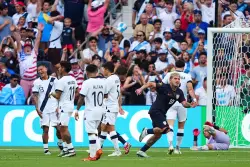 Diego Luna scores twice as US tops Guatemala 2-1, heads to final