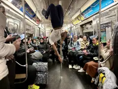NYC ‘showtime’ dancers adapt to MTA’s modern subway trains
