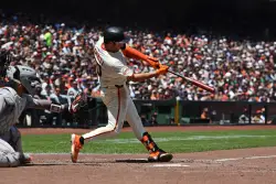 SF Giants’ Schmitt returns from injured list, Fitzgerald optioned to Triple-A